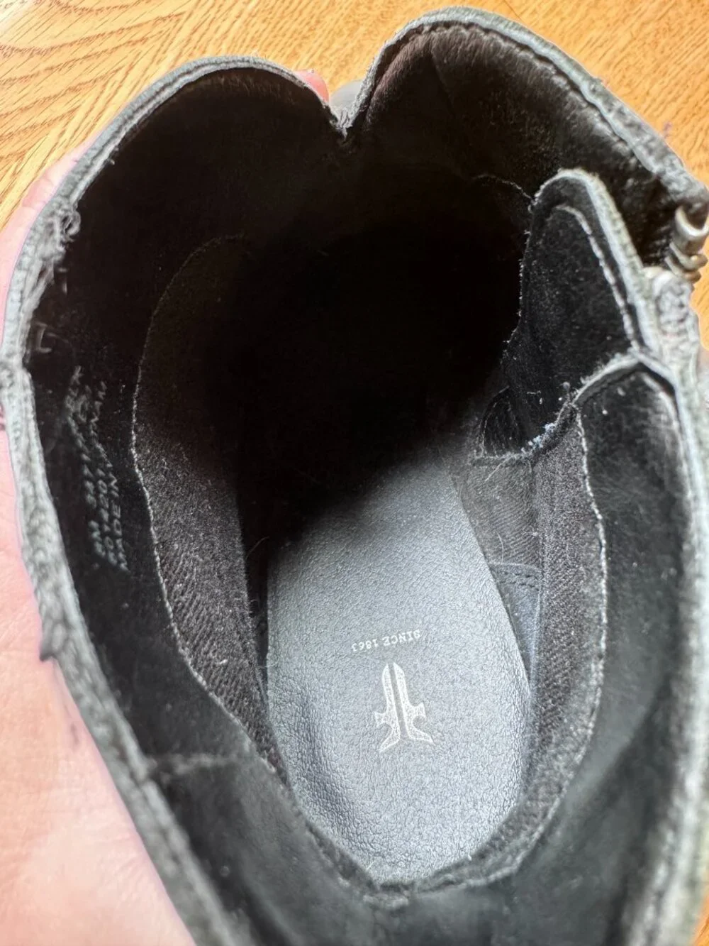 Frye Jennifer Black Leather Booties Size 8M